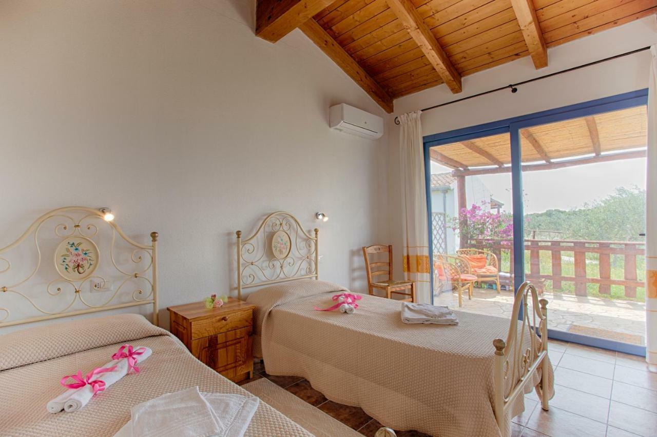 Вілла Agriturismo Mieleamaro Ольбія Екстер'єр фото